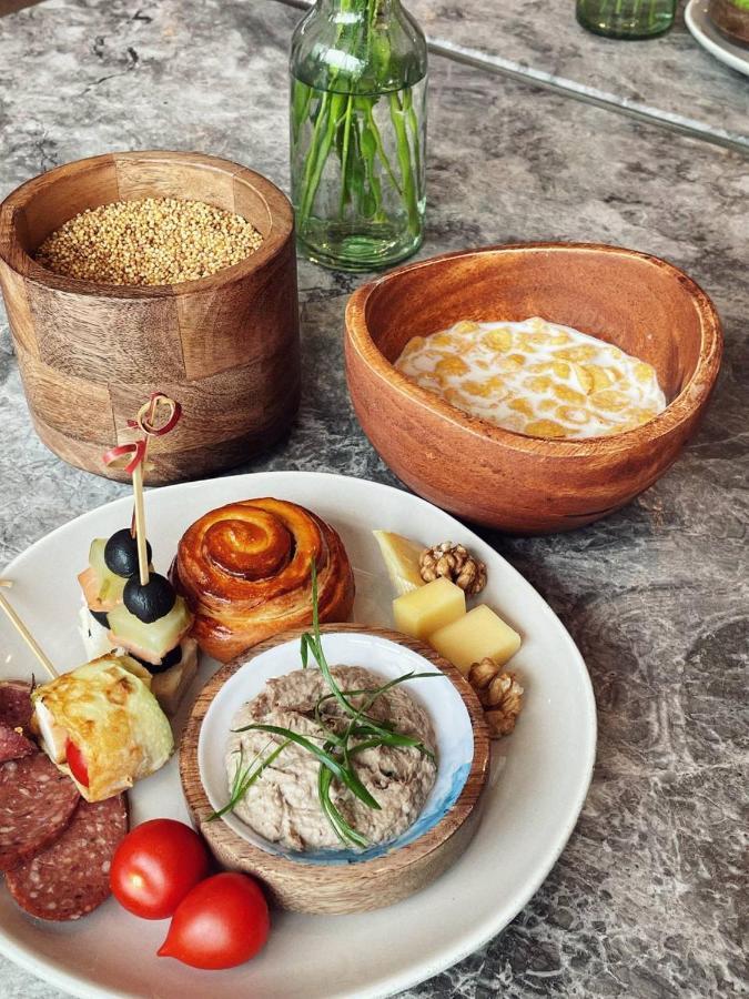 Pana Boutique Hotel Szymkent Zewnętrze zdjęcie